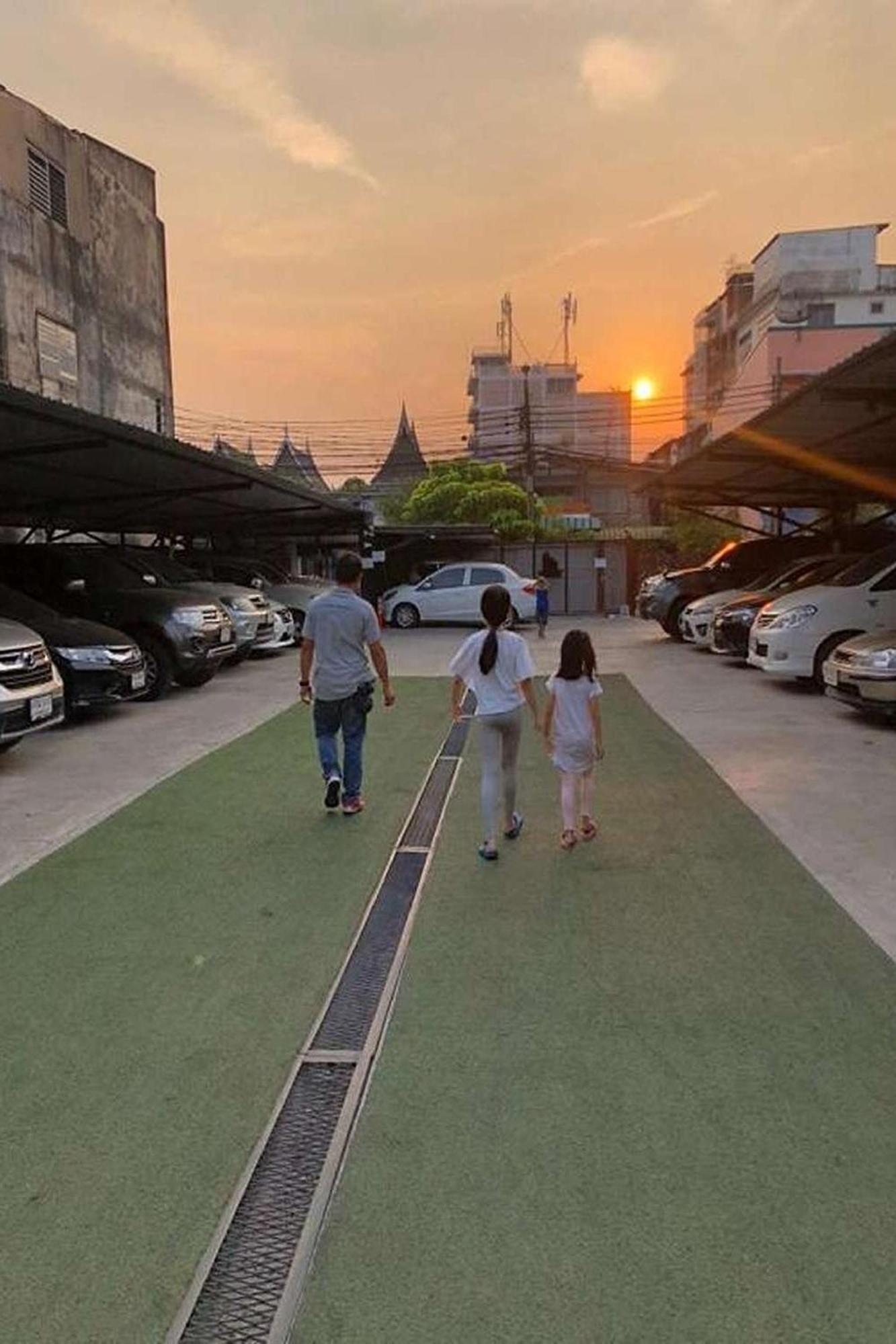 51 Suanplu Residence Bangkok Buitenkant foto